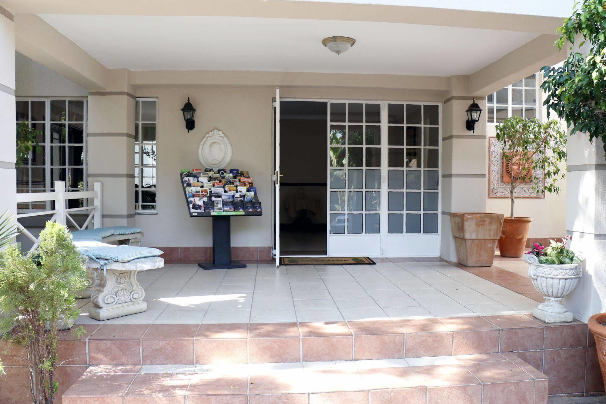 Summerview Guest Lodge Johannesburg Eksteriør billede